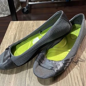 Deflex pumps